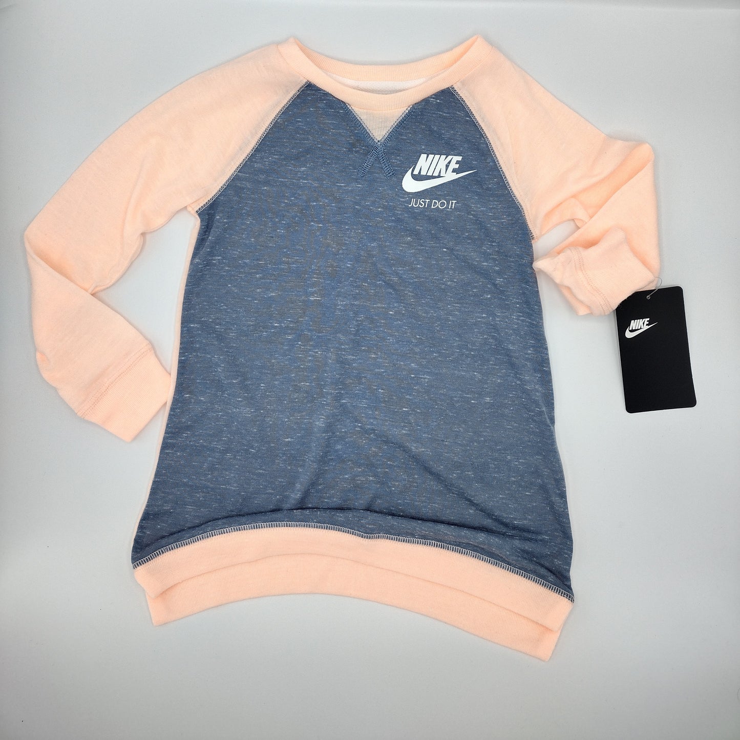 Girls Nike Shirt Size 2Y/3Y NWT